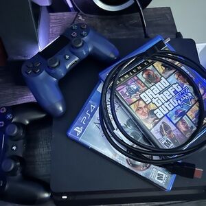 PS4 slim